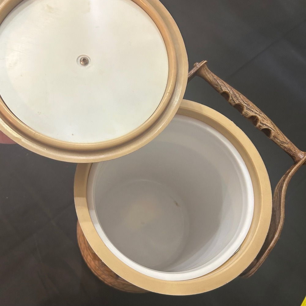 Vintage Faux Wood Grape Ice Bucket Insulated Barware Wine Barrel Style 9.5in - Picture 2 of 6